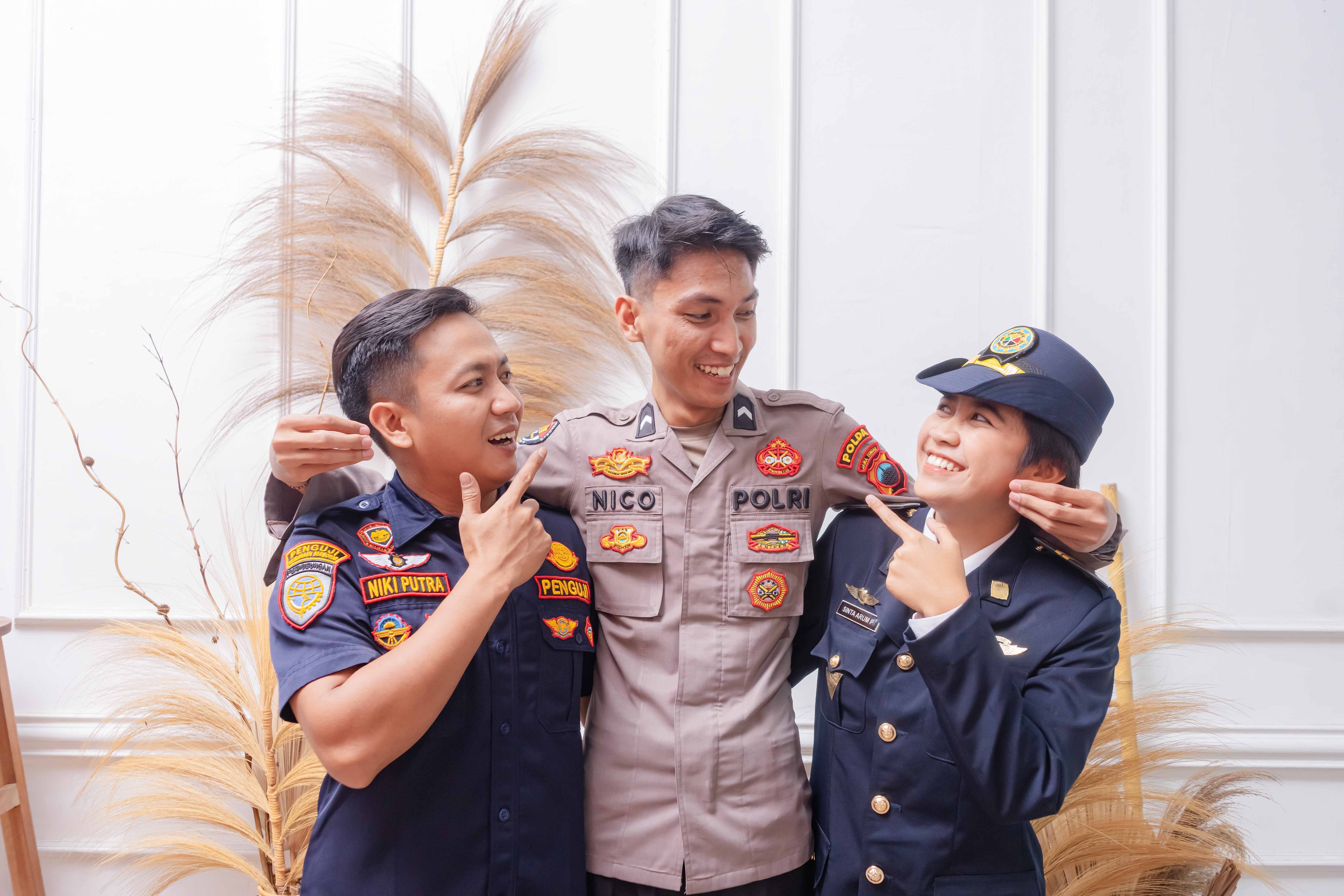Contoh hasil Foto Studio Background 3 foto 3