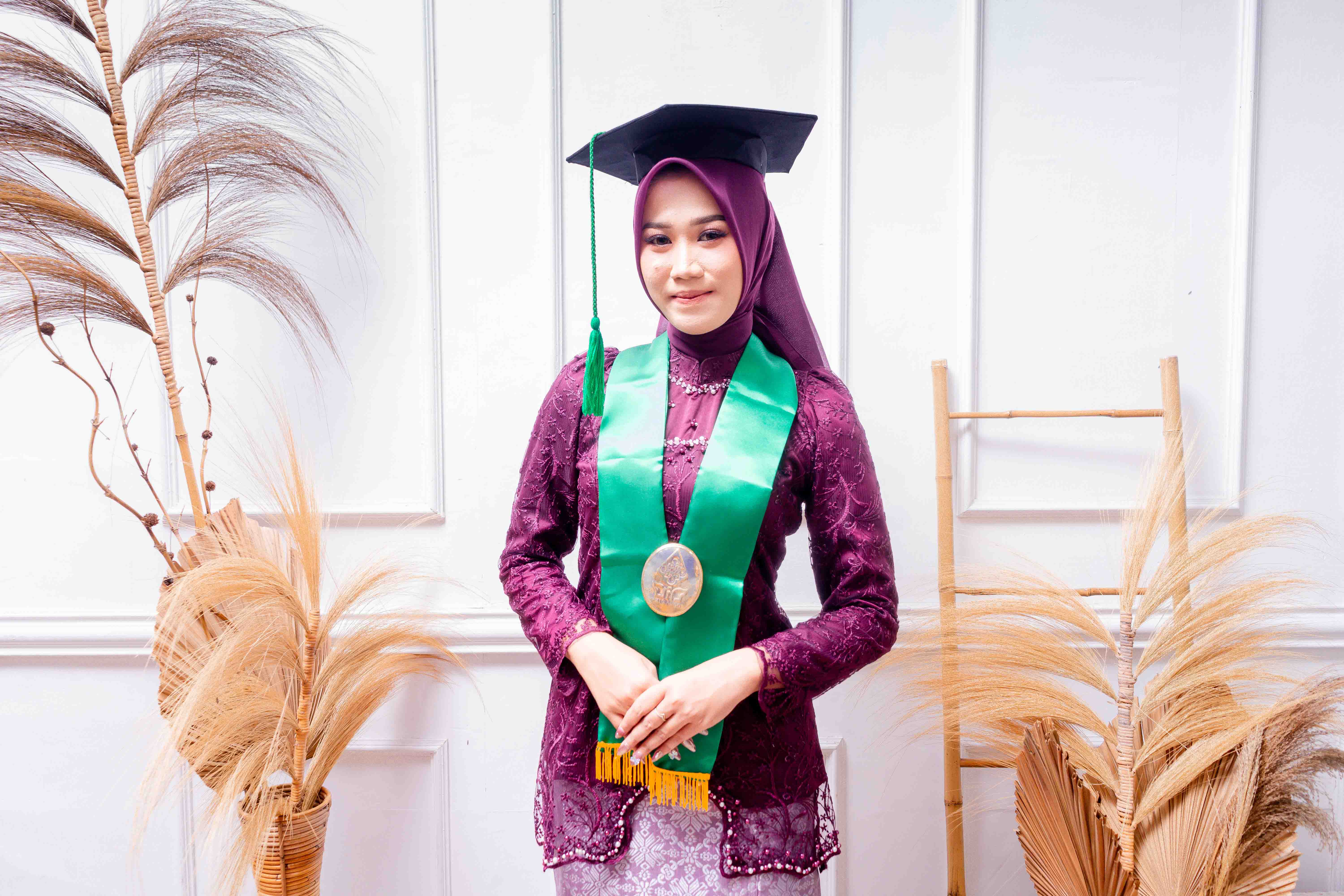 Contoh hasil Foto Studio Background 3 foto 5