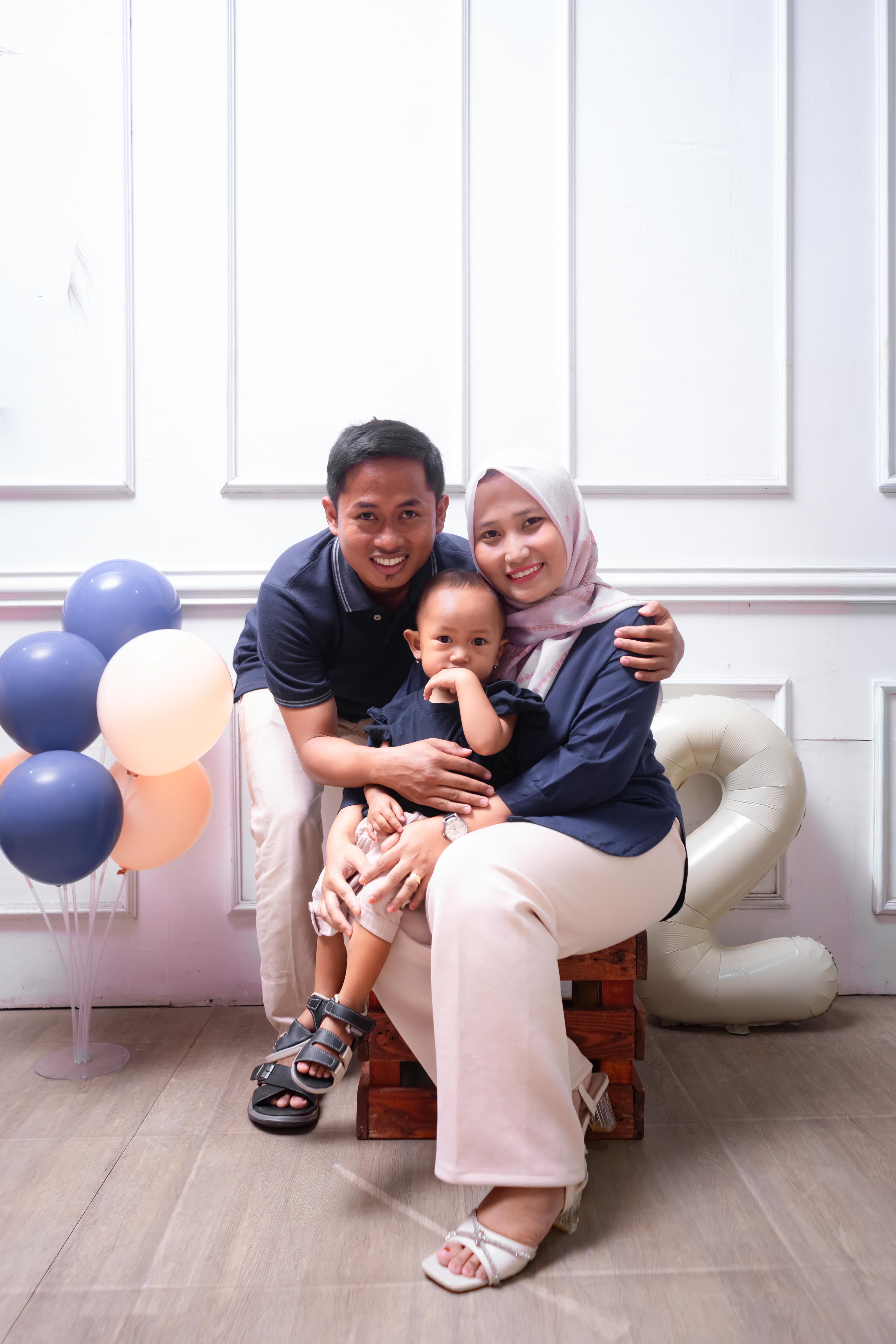 Contoh hasil Foto Studio Background 3 foto 6