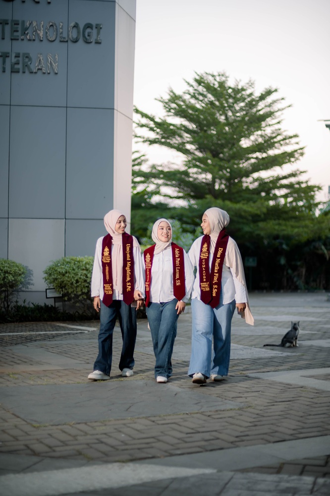 Wisuda Outdoor